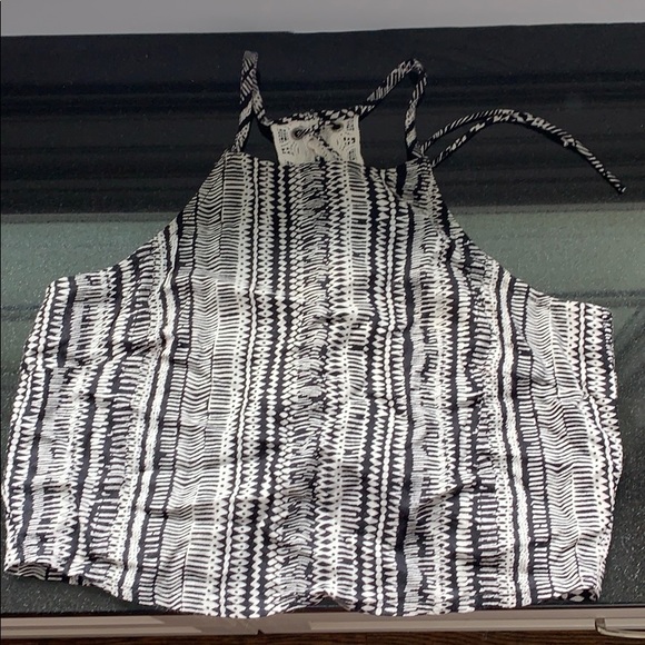 Vintage Havana black and white printed crop top - Picture 3 of 4